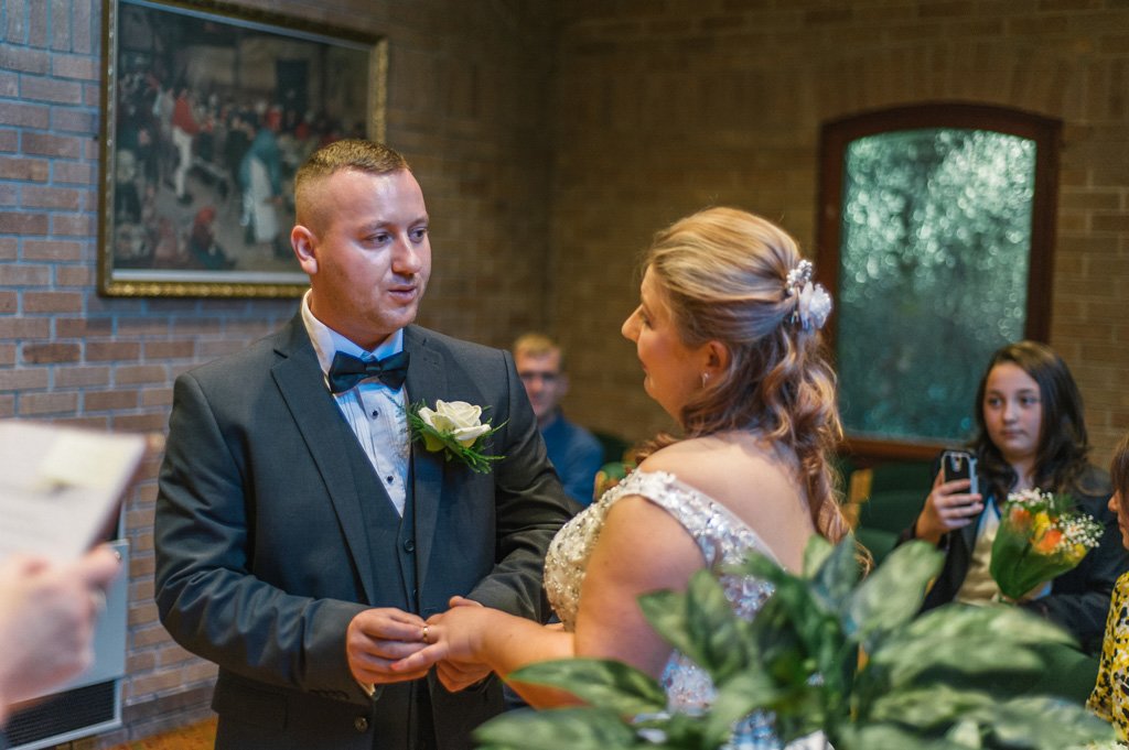 Para moda w Urzędzie Stanu Cywilnego