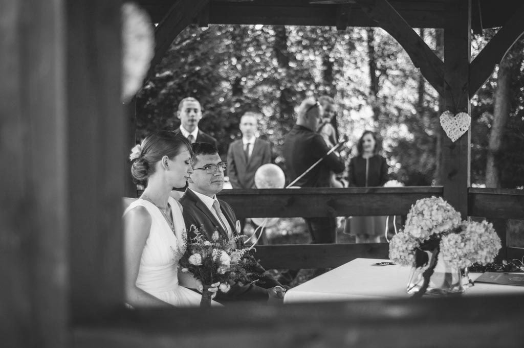 Ślub cywilny w plenerze Chojnice